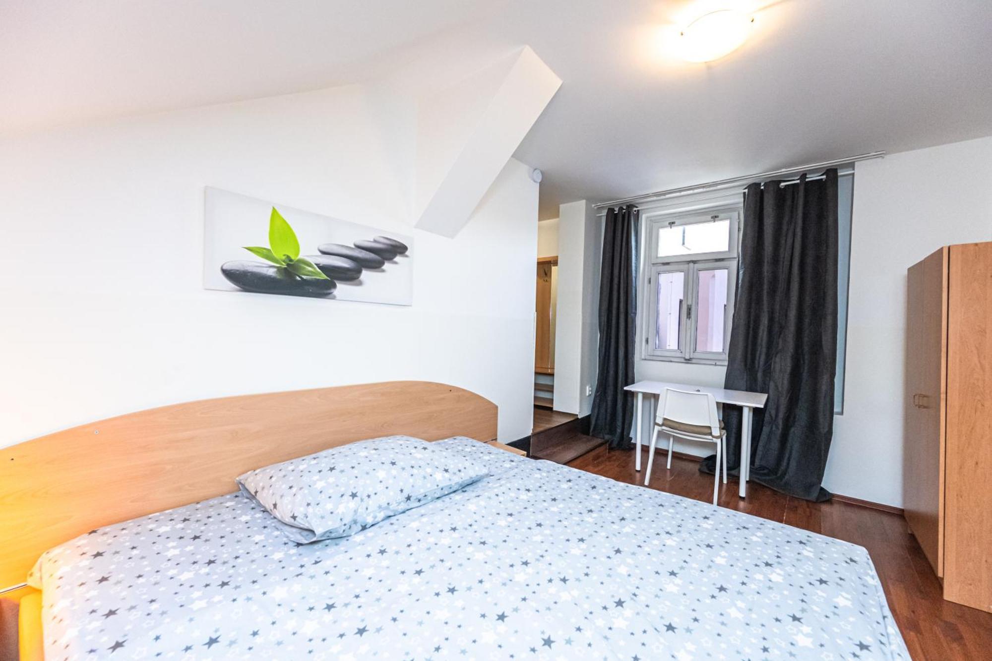 Apartments Kamenicka 23 Praha Eksteriør bilde